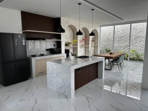 newly built Villa Na Bali
